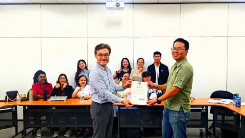 Welcome Dr. Zhuo Haoyou to give a special lecture